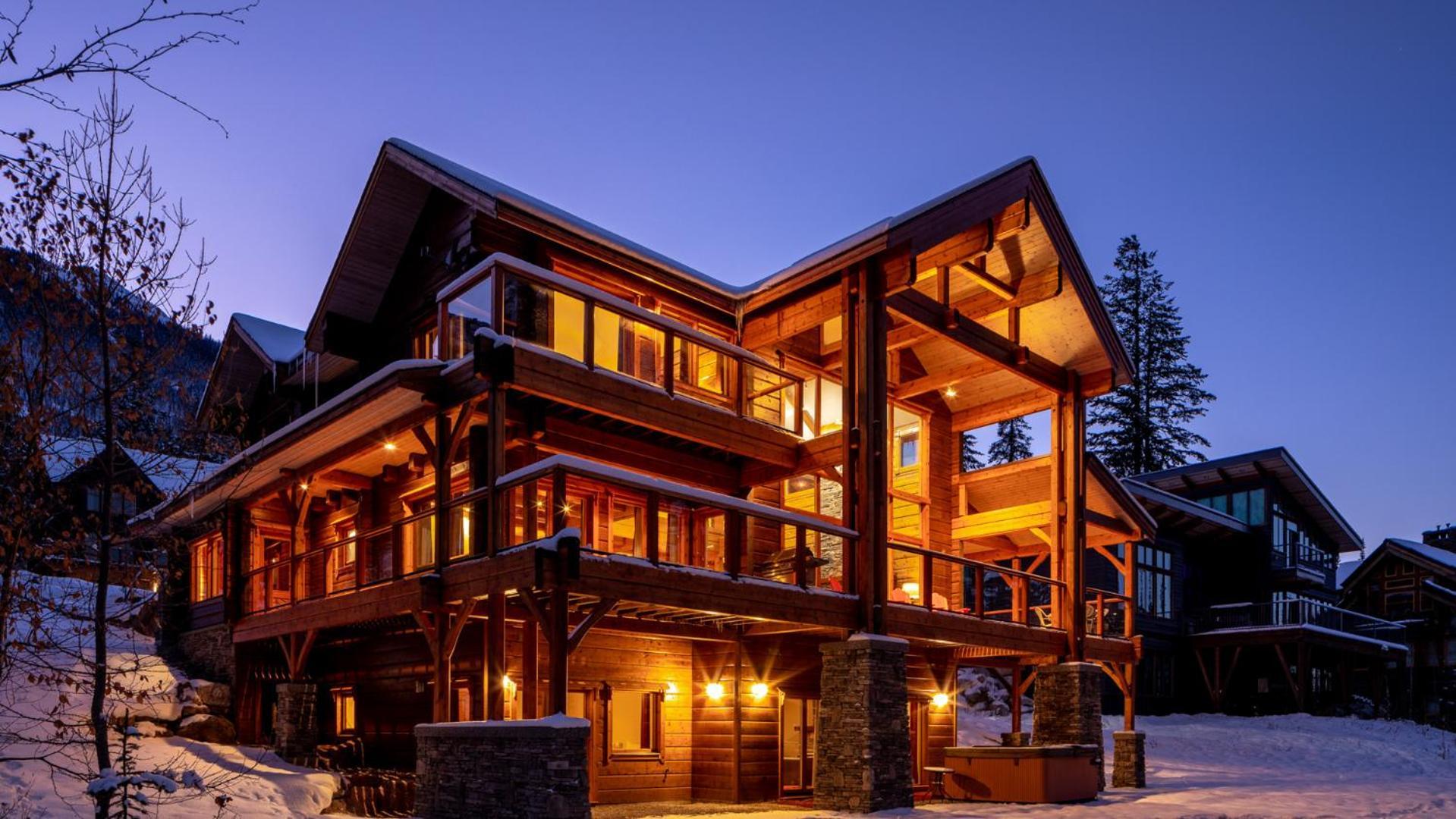 Lush Mountain Accommodations โกลเดน ภายนอก รูปภาพ