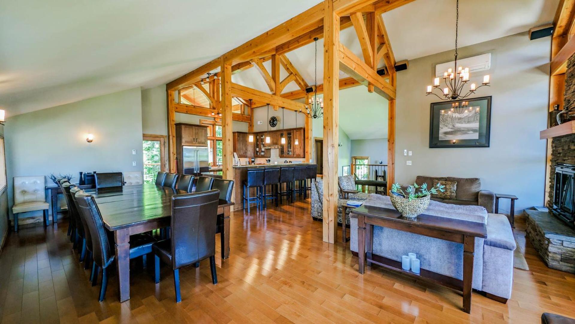 Lush Mountain Accommodations โกลเดน ห้อง รูปภาพ